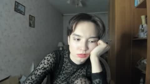 Snapshot of shtuchka2000 chatting on 30, 11, 2025 shtuchka2000 online show from 30, 11, 2025