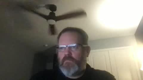 Snapshot of shughes740 chatting on 23, 11, 2025 shughes740 online show from 23, 11, 2025