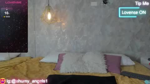 ZUMY ANGELS online show from 11, 11, 2025