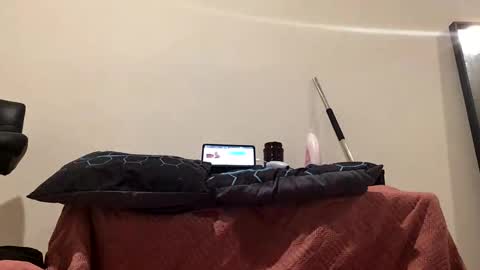 shurthingxx online show from 13, 2, 2025