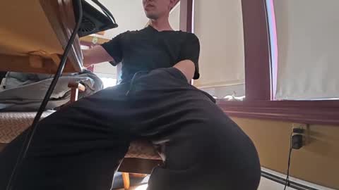 shy guy spc online show from 29, 3, 2026