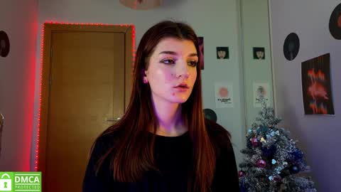 Snapshot of shybella_girl chatting on 14, 1, 2025 Bella online show from 14, 1, 2025