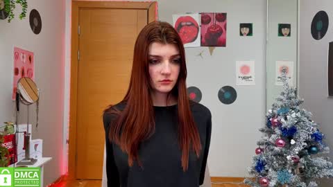 Snapshot of shybella_girl chatting on 14, 1, 2025 Bella online show from 14, 1, 2025