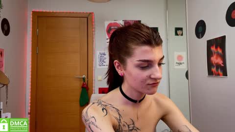 Snapshot of shybella_girl chatting on 15, 1, 2025 Bella online show from 15, 1, 2025