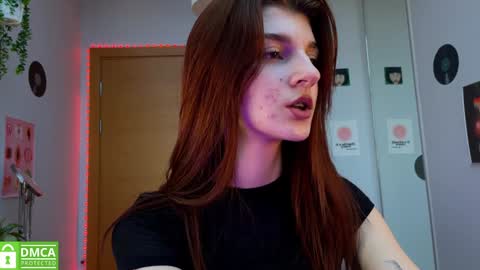 Snapshot of shybella_girl chatting on 24, 1, 2025 Bella online show from 24, 1, 2025