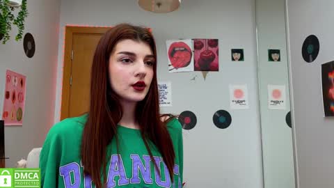 Snapshot of shybella_girl chatting on 27, 1, 2025 Bella online show from 27, 1, 2025