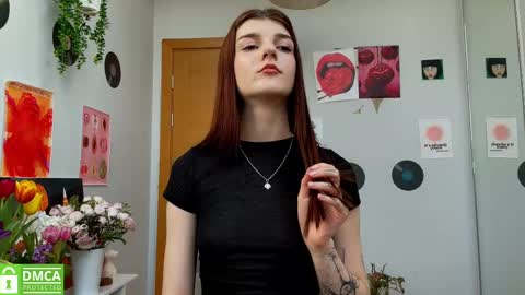 Snapshot of shybella_girl chatting on 11, 3, 2025 Bella online show from 11, 3, 2025