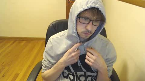 shyguy19755 online show from 8, 1, 2025