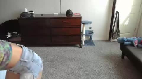 shypetitebaby online show from 24, 11, 2025