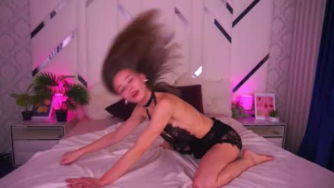 shyysiren online show from 18, 11, 2025