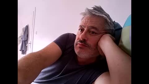 Snapshot of sibemolx chatting on 15, 10, 2025 sibemolx online show from 15, 10, 2025