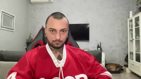 sidvicious23cm online show from 4, 12, 2025