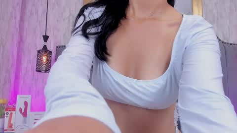 Camila Vargas online show from 29, 1, 2025