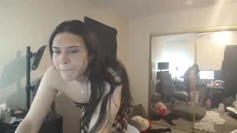 Nicole Zelaya Ferrati  Niky Ferrati online show from 26, 1, 2025