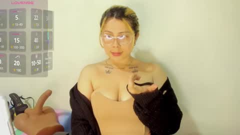 Sienna online show from 7, 10, 2025