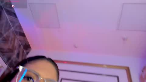    online show from 14, 11, 2025