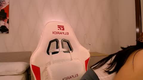 silk_ann online show from 1, 11, 2025