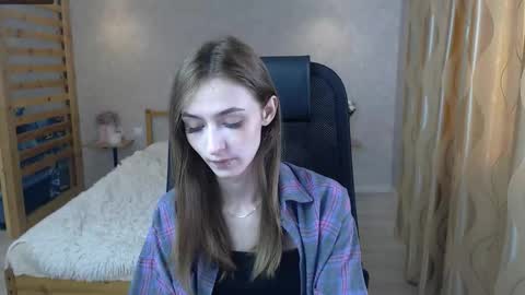 silkymiley online show from 9, 9, 2025