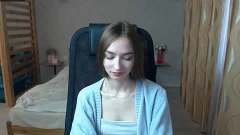 silkymiley online show from 1, 10, 2025
