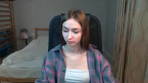 silkymiley online show from 5, 10, 2025