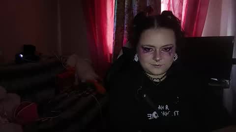silkyscent online show from 9, 9, 2025