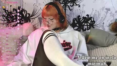 Mia online show from 23, 9, 2025