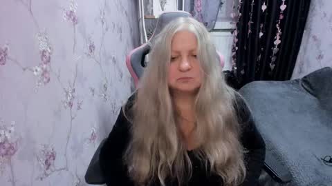 silver_moon_light online show from 24, 9, 2025
