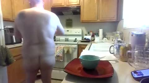 Snapshot of silverdragon70 chatting on 12, 1, 2026 silverdragon70 online show from 12, 1, 2026