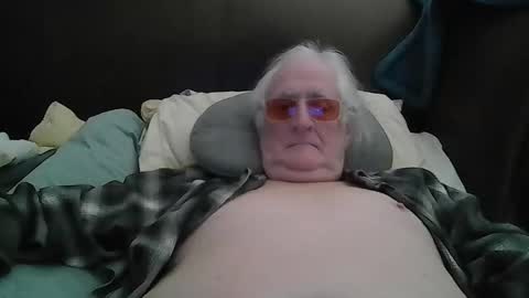 Snapshot of silverliam chatting on 12, 11, 2025 Liam online show from 12, 11, 2025