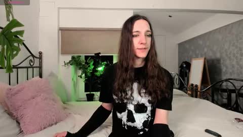 silvermuse online show from 15, 3, 2026