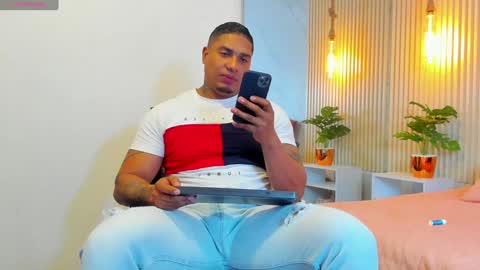 simeone_panda online show from 8, 1, 2025