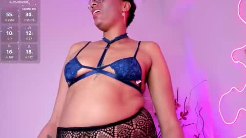 Snapshot of simona_brooke chatting on 17, 10, 2025 simona_brooke online show from 17, 10, 2025