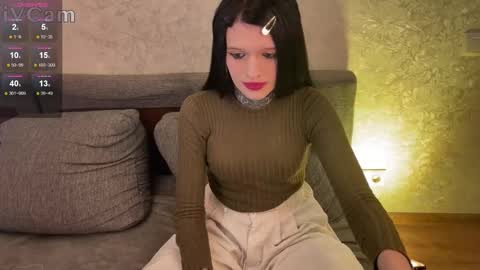 Simona online show from 6, 3, 2025