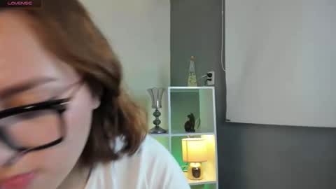 Snapshot of simonastar_ chatting on 13, 2, 2026 simonastar_ online show from 13, 2, 2026