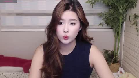 Snapshot of simonastephanie chatting on 15, 10, 2025 simonastephanie online show from 15, 10, 2025