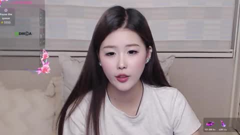 Snapshot of simonastephanie chatting on 30, 11, 2025 simonastephanie online show from 30, 11, 2025