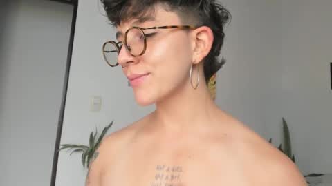 Sim. online show from 12, 2, 2025