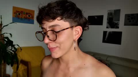 Sim. online show from 18, 2, 2025