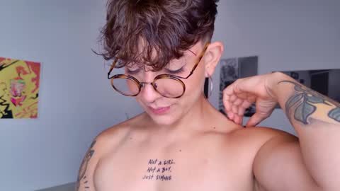 Sim. online show from 16, 9, 2025