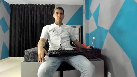 SIMON KELER online show from 3, 12, 2024