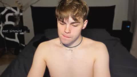 Simon online show from 3, 12, 2025