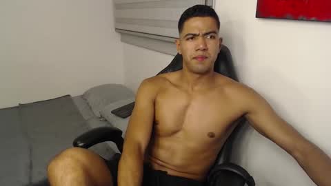 Snapshot of simple_guyy chatting on 15, 2, 2026 Andrey online show from 15, 2, 2026