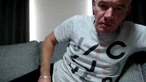 Snapshot of simplelife0 chatting on 30, 9, 2025 Ricky online show from 30, 9, 2025