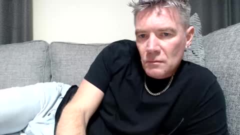 Snapshot of simplelife0 chatting on 20, 11, 2025 Ricky online show from 20, 11, 2025