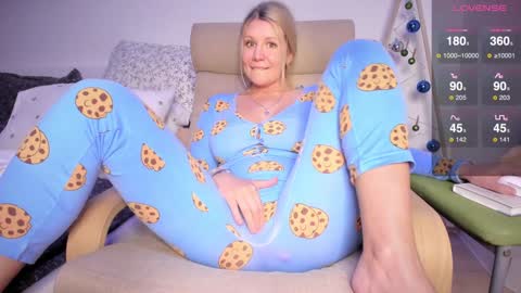 A present for me  online show from 18, 12, 2024