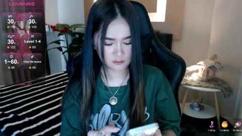 Snapshot of simplykhate chatting on 26, 11, 2025 Adrianna Fowler online show from 26, 11, 2025