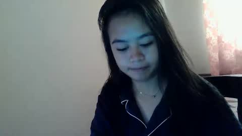 simplypretty_monica online show from 12, 9, 2025