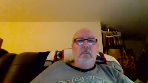 Snapshot of sincere159 chatting on 12, 1, 2025 sincere159 online show from 12, 1, 2025