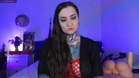 Ms. Sindel online show from 9, 12, 2024