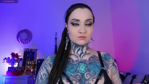 Ms. Sindel online show from 25, 12, 2024